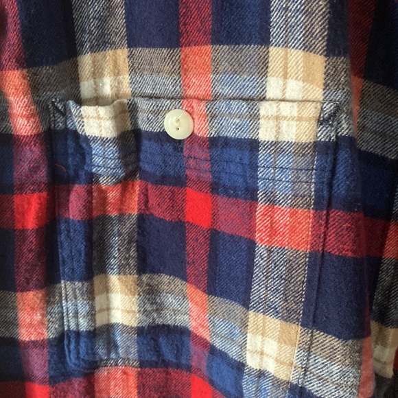 Mens plaid red, white and blue flannel size XXL from Gap - Picture 3 of 6